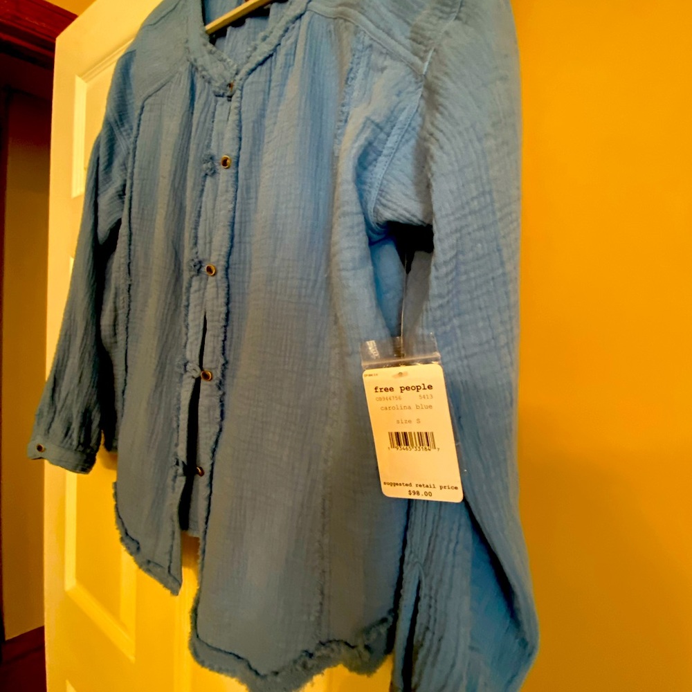 Free People size small NWT light jacket/top
